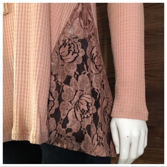 Kensie Cold Shoulder Tunic - Picture 5 of 6